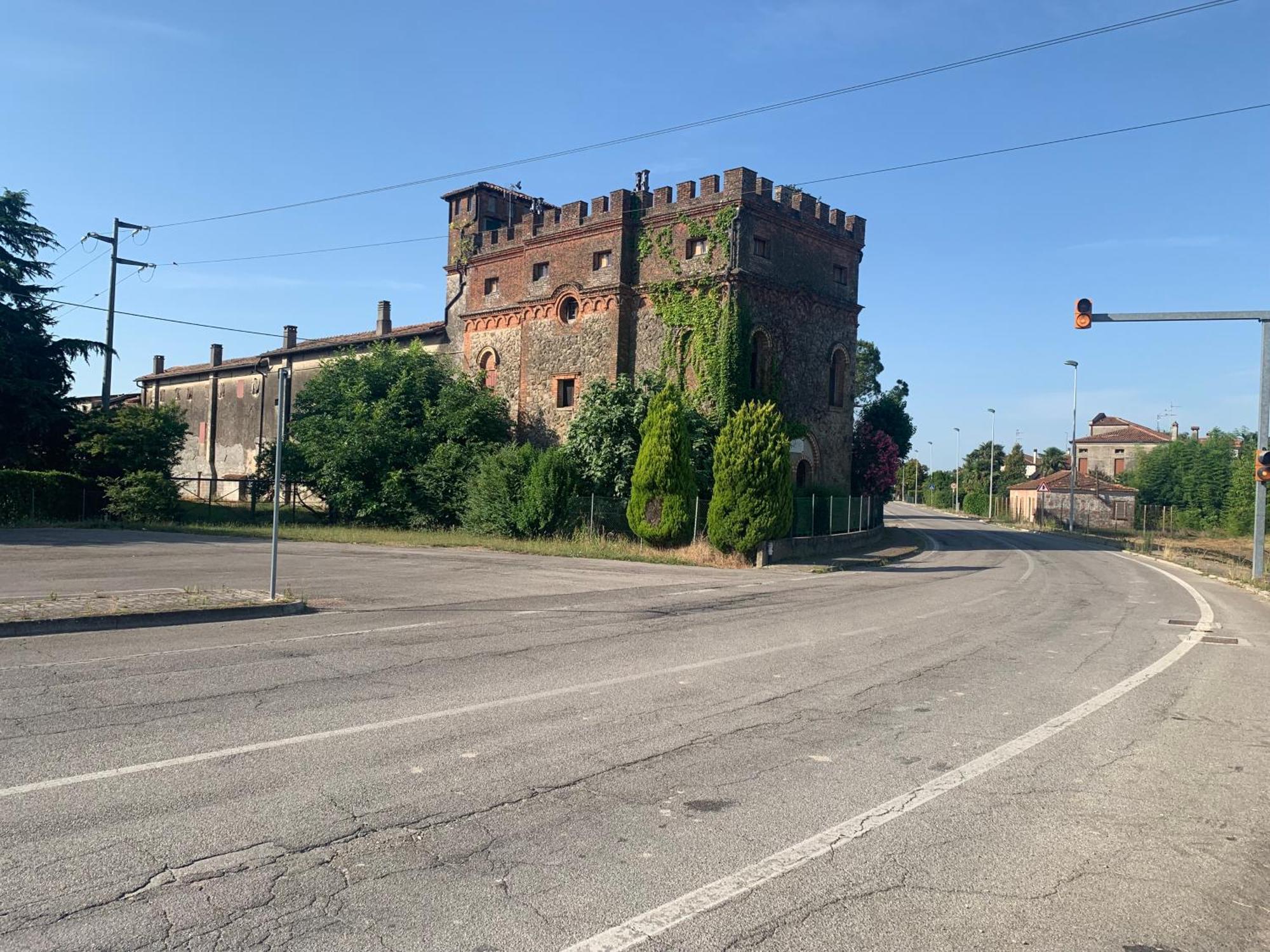 Palma Verde Castello di Brussa Esterno foto